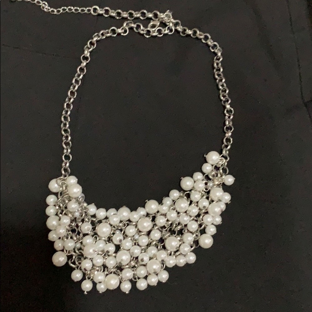 *CLOSET CLEANOUT* Banana Republic Necklace